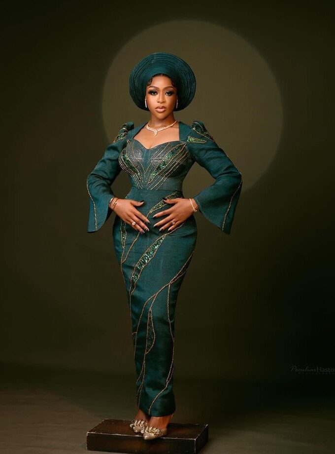 Green Luxury Asooke, Bridal Asooke, Wedding, African clothing, African fashion, Couple outfit, Owanbe, Engagement, Photoshoot, Birthday